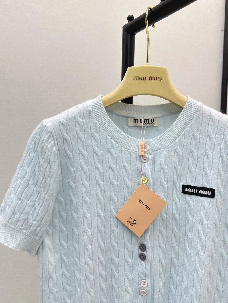 Sleek Miu Miu T-Shirts 148415