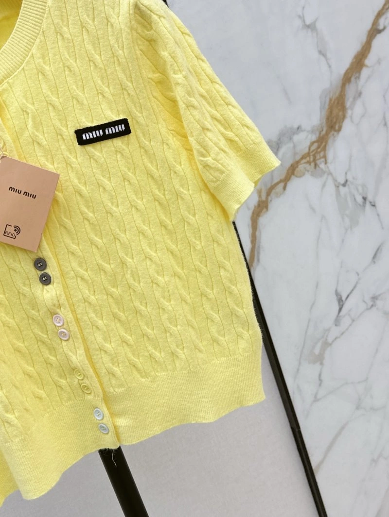 Miu Miu T-Shirts Efficient 148411