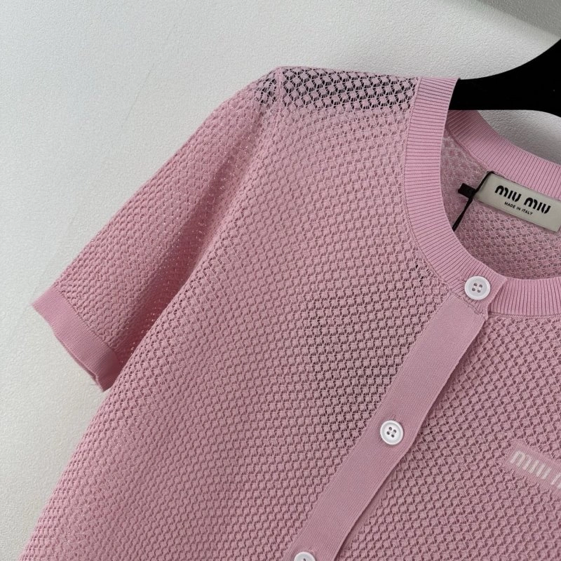 Miu Miu T-Shirts Lightweight 148407