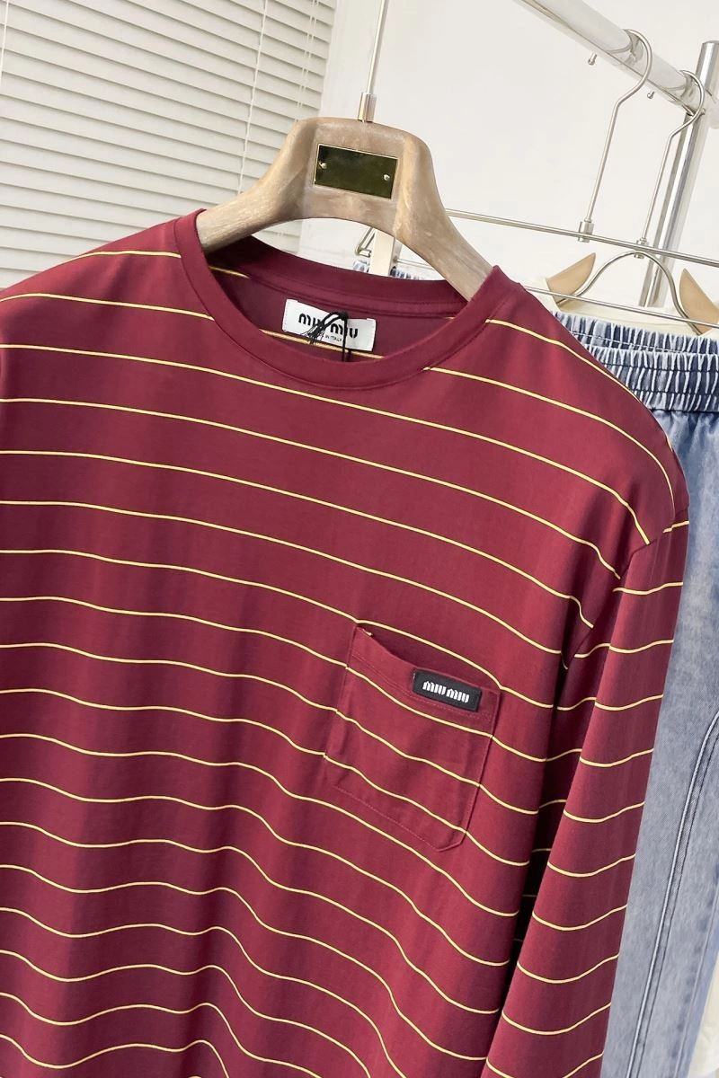 Effortless Miu Miu T-Shirts 160181