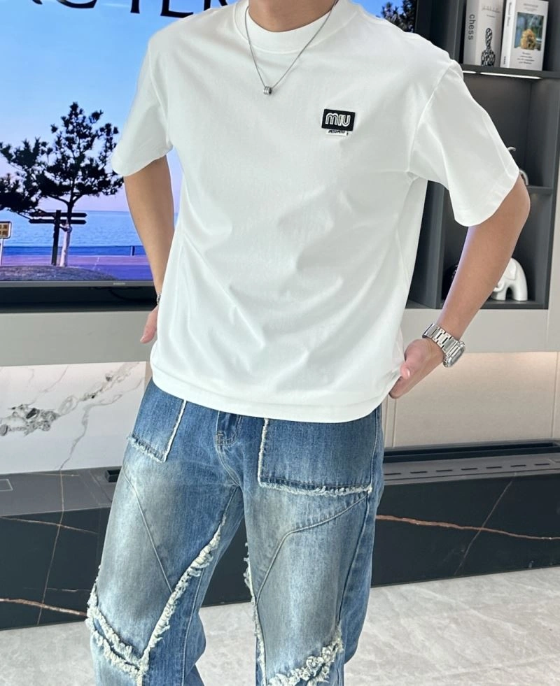 Sporty Miu Miu T-Shirts 160239