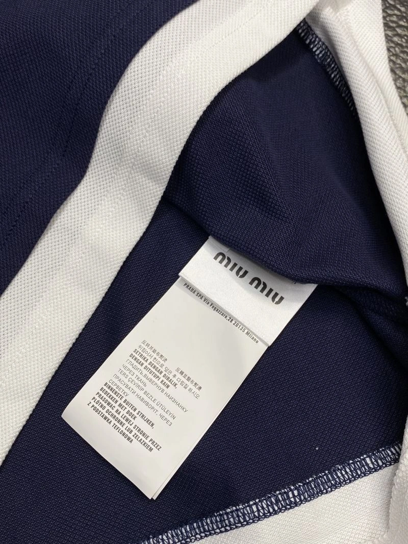 Miu Miu T-Shirts UrbanChic 160171