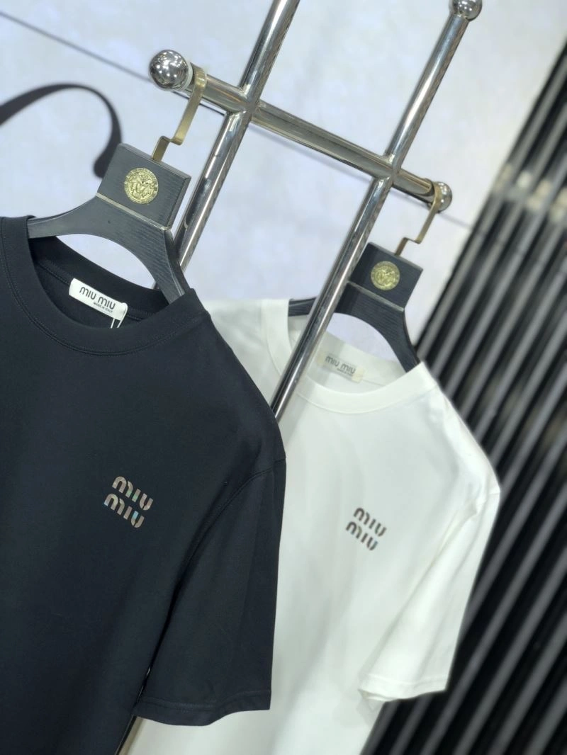 Miu Miu T-Shirts Classic 160169