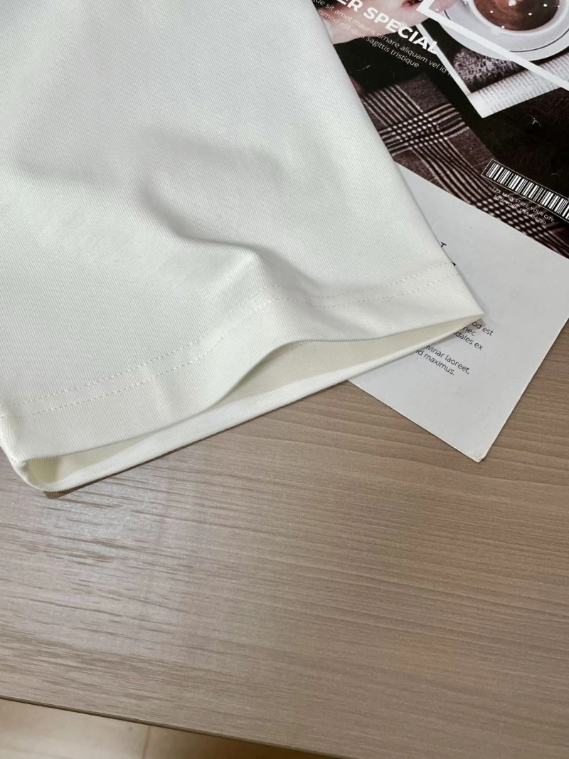 Trendy Miu Miu T-Shirts 160170
