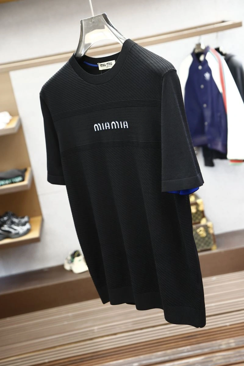 Miu Miu T-Shirts ComfortFit 160197