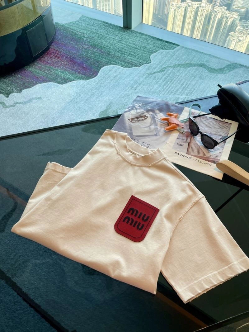 Efficient Miu Miu T-Shirts 160157