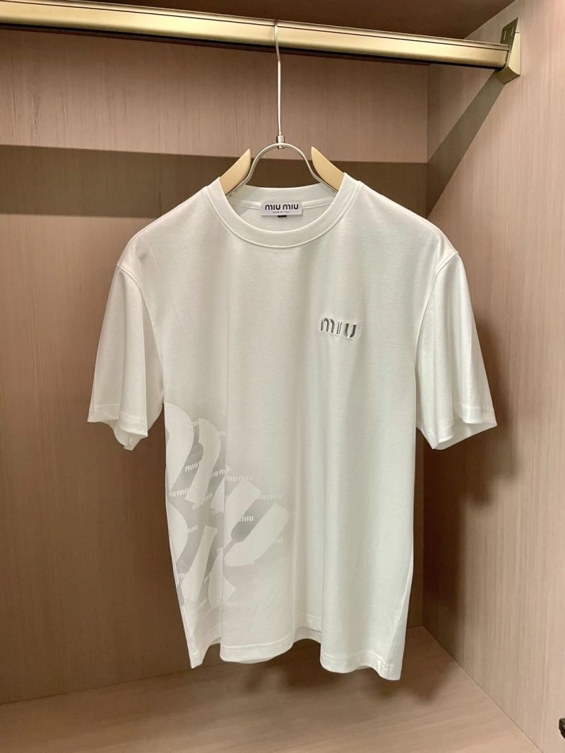 Miu Miu T-Shirts Popular 160156