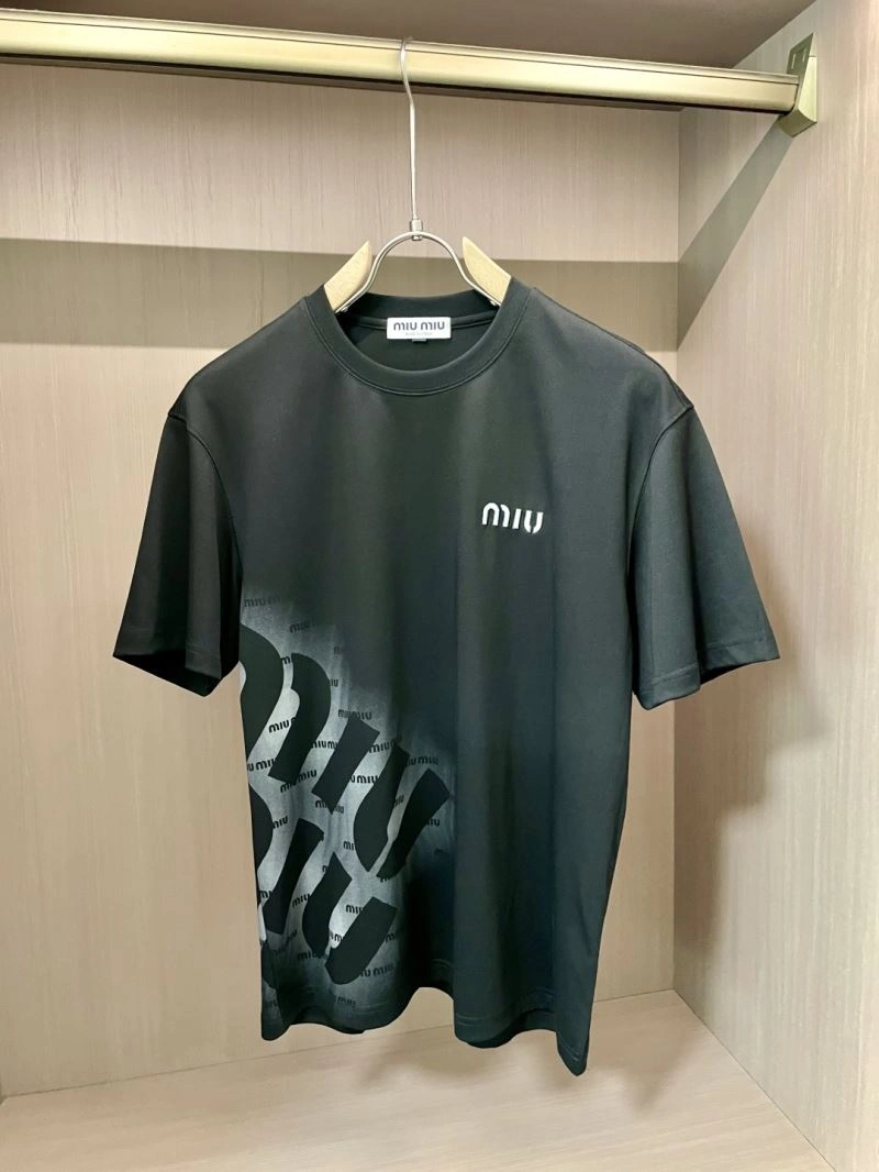 Miu Miu T-Shirts Popular 160156