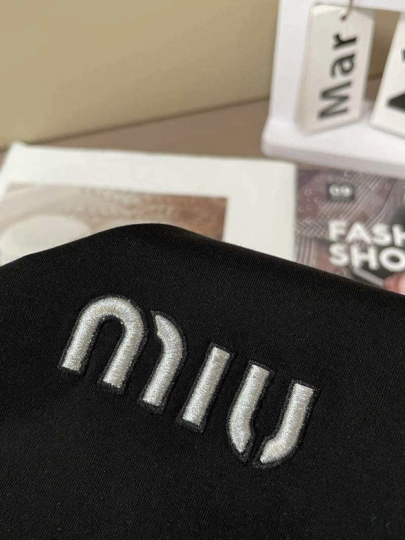 Miu Miu T-Shirts Popular 160156