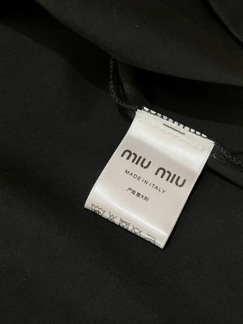 Miu Miu T-Shirts Popular 160156