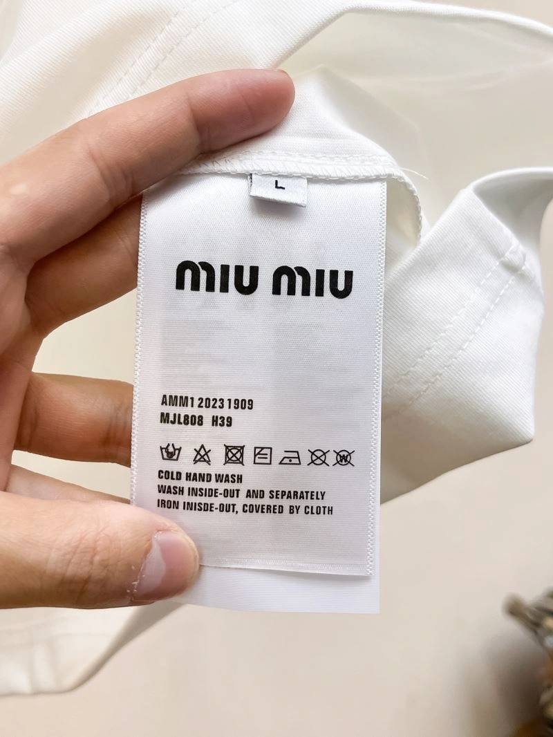 Sporty Miu Miu T-Shirts 160153
