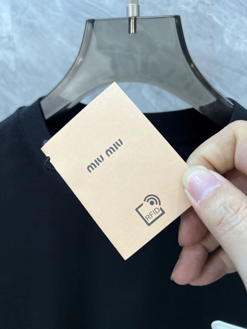 Miu Miu T-Shirts Modern 160147