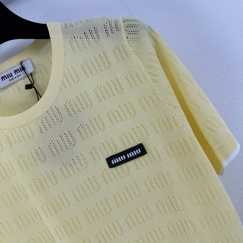 Miu Miu T-Shirts Stretchable 154430