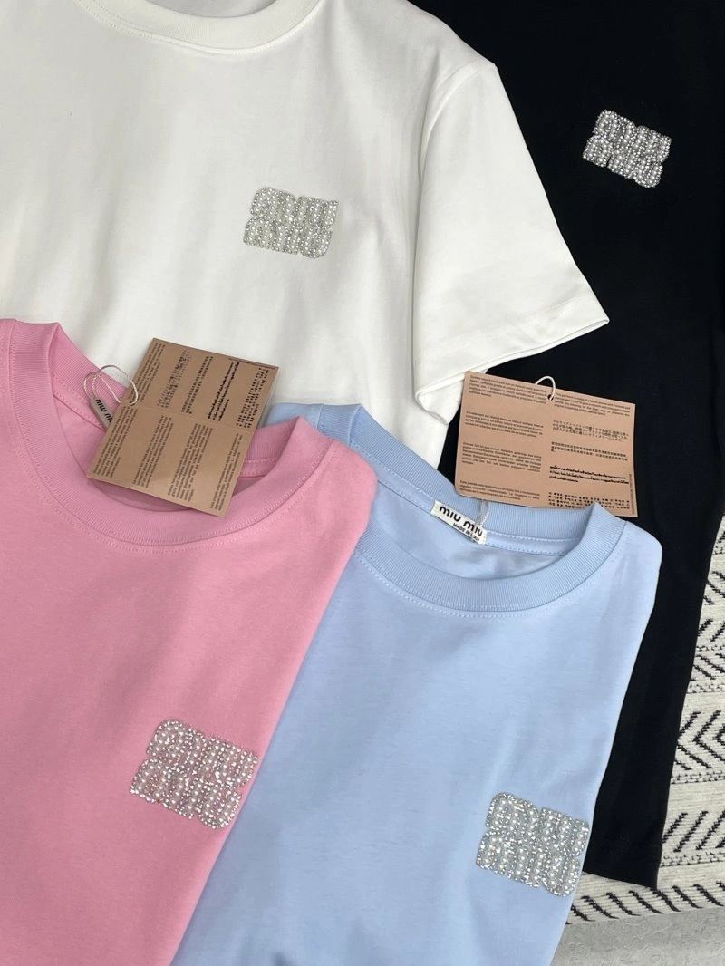Miu Miu T-Shirts Comfortable 154441
