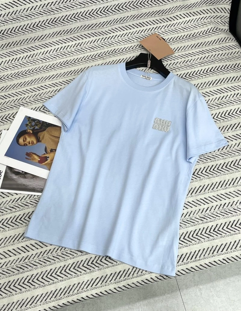 Miu Miu T-Shirts Comfortable 154441
