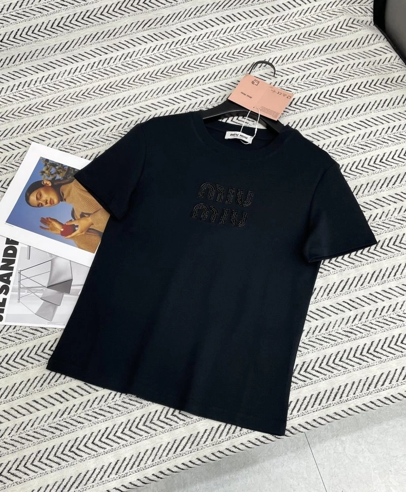 Miu Miu T-Shirts Sophisticated 154436