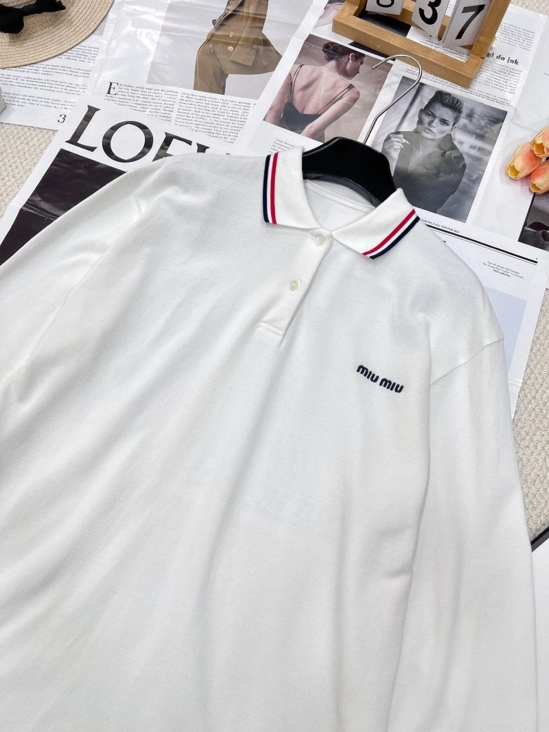 Miu Miu T-Shirts Minimalist 154410