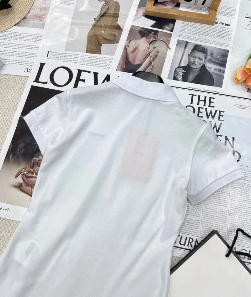 Miu Miu T-Shirts Minimalist 154417