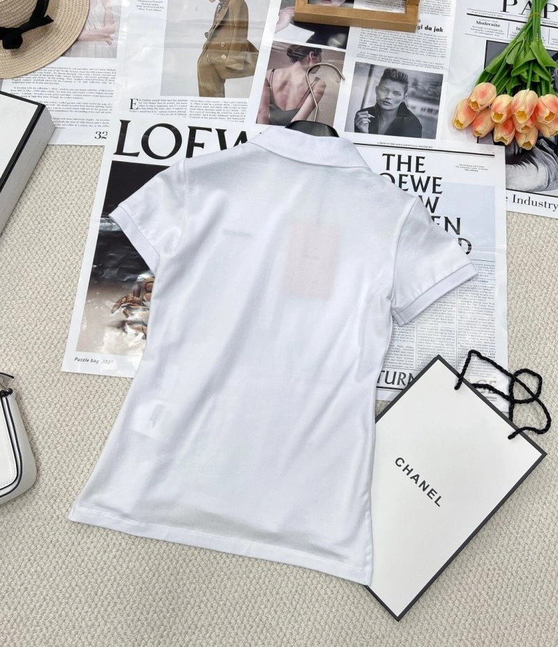 Miu Miu T-Shirts Minimalist 154417