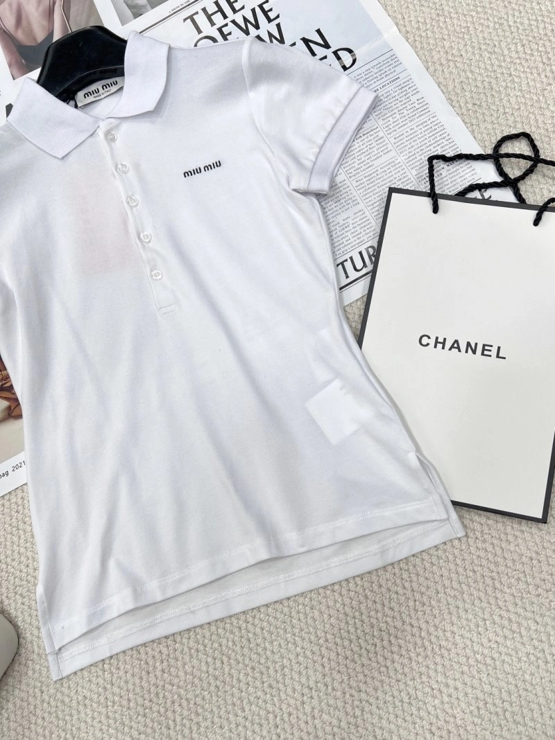 Miu Miu T-Shirts Minimalist 154417