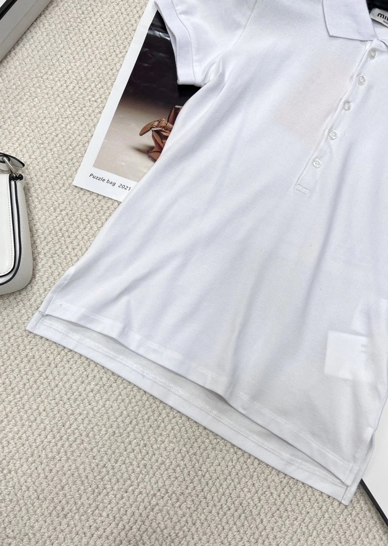 Miu Miu T-Shirts Minimalist 154417