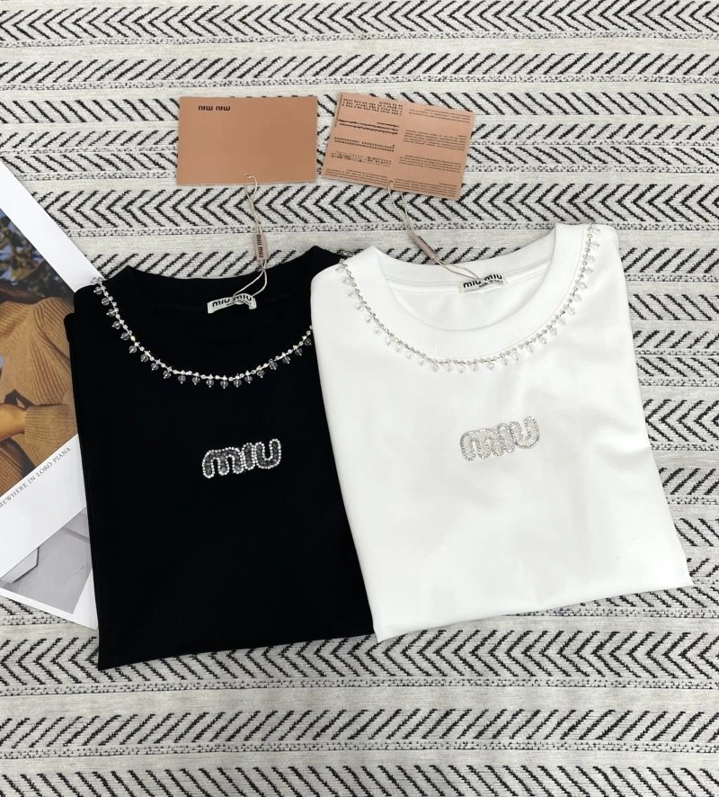 Miu Miu T-Shirts Durable 154412