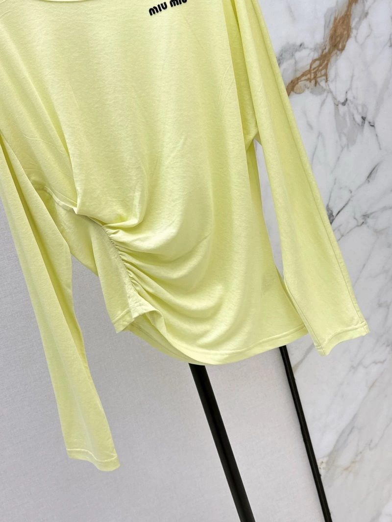 Miu Miu T-Shirts Sustainable 154421