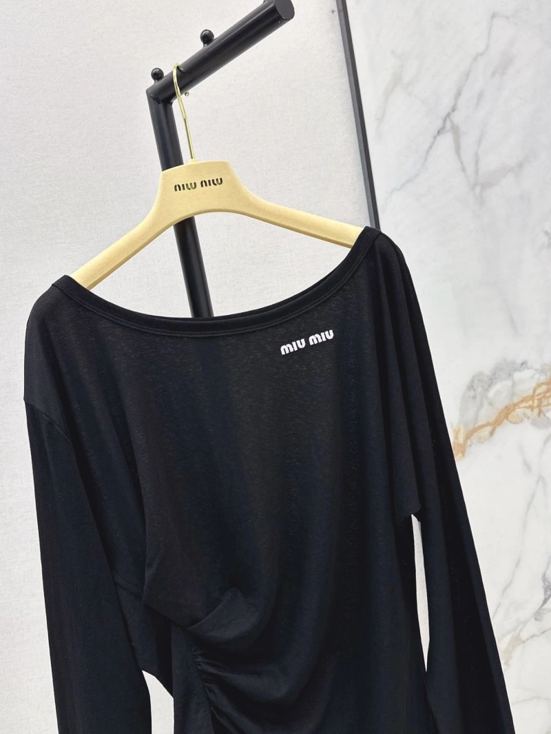 Miu Miu T-Shirts Seasonal 154400
