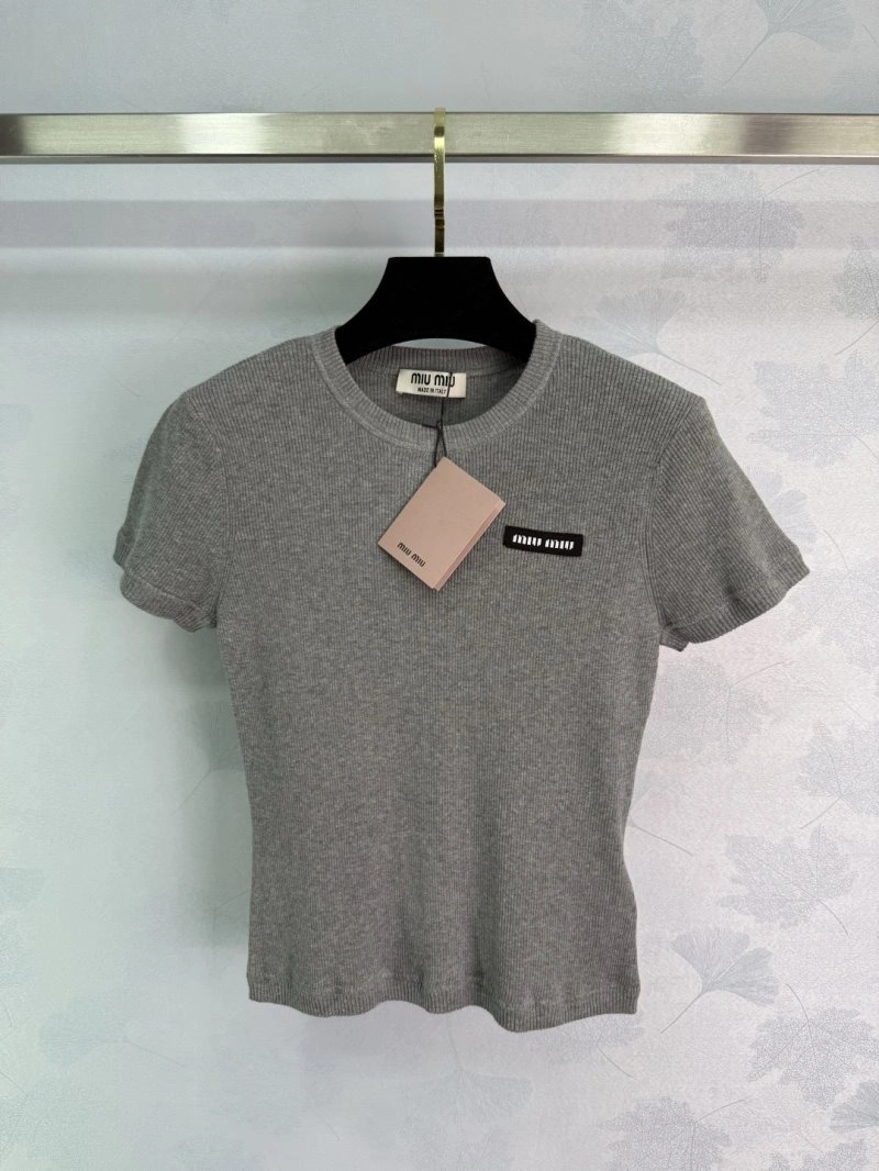 Miu Miu T-Shirts Comfortable 154418