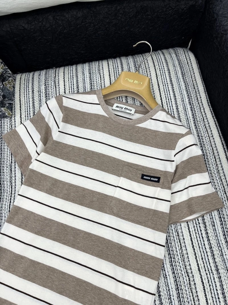 Miu Miu T-Shirts MultiPurpose 154414
