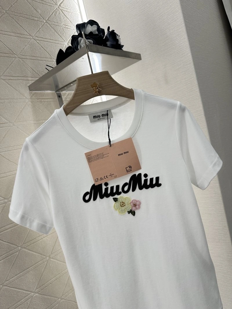 Reliable Miu Miu T-Shirts 154433