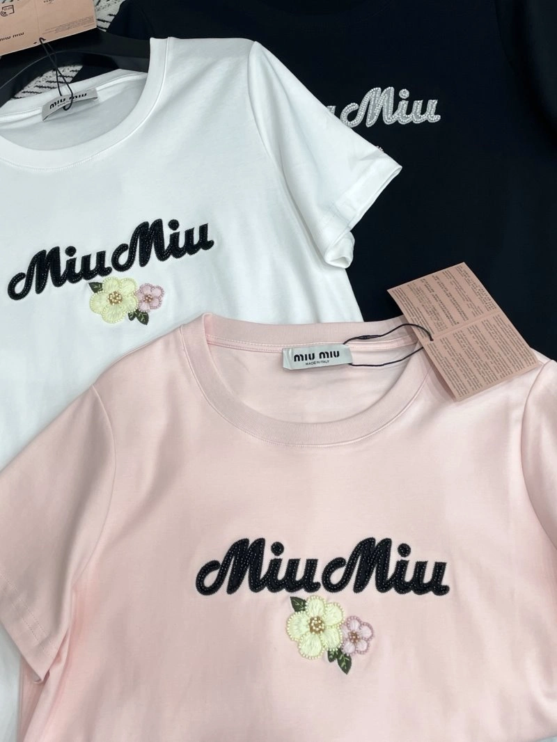 Miu Miu T-Shirts Timeless 154397