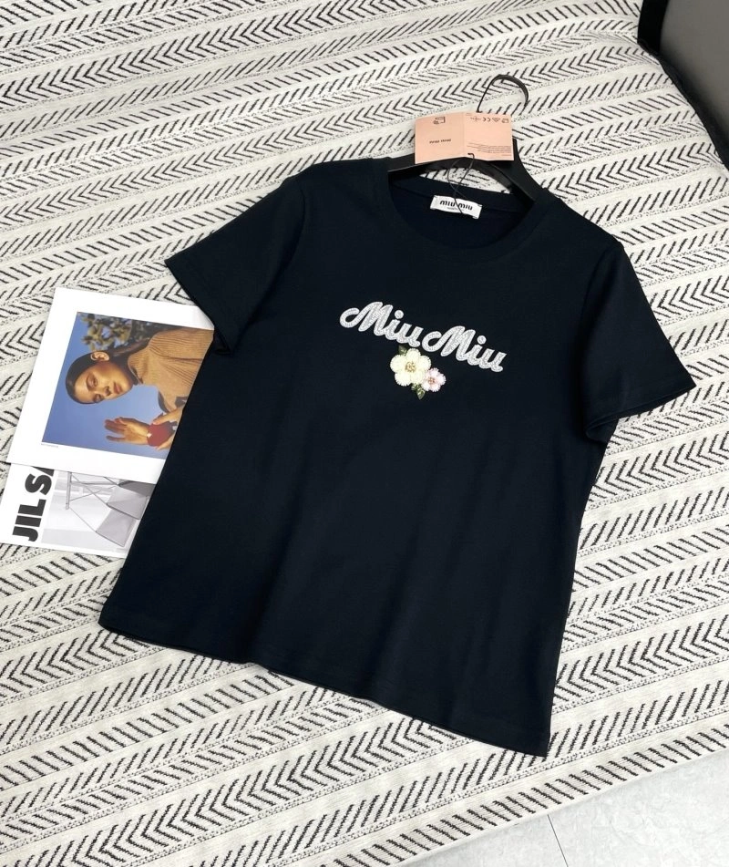 Miu Miu T-Shirts Timeless 154397