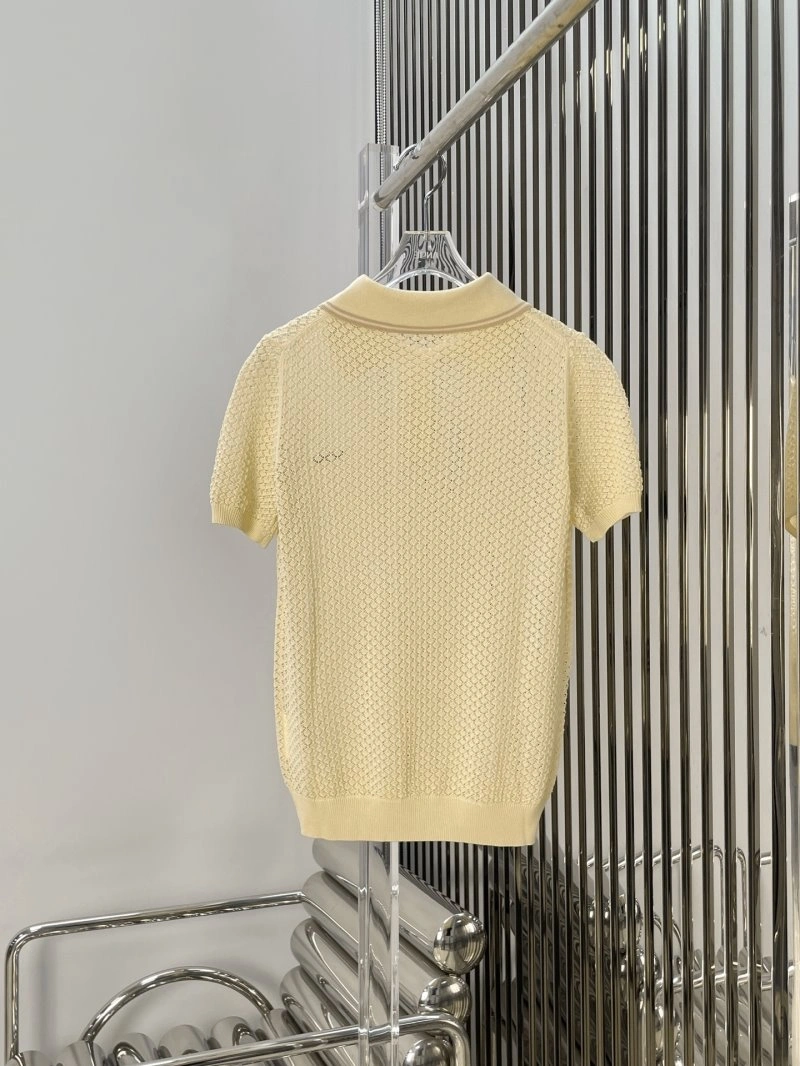 Miu Miu T-Shirts Casual 154396