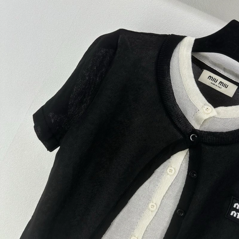 Stylish Miu Miu T-Shirts 154390