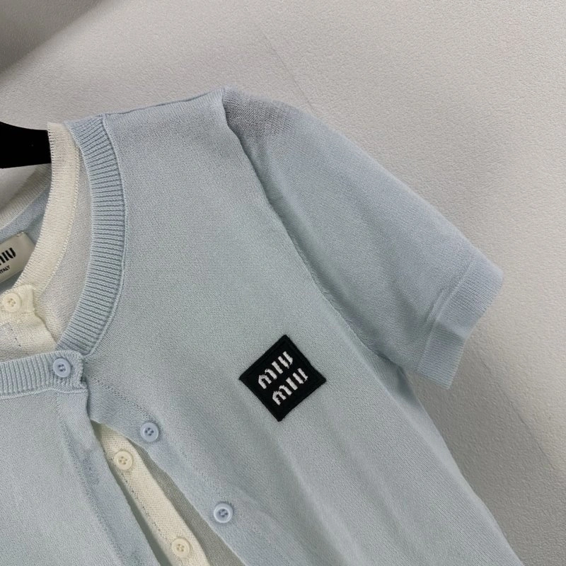 Miu Miu T-Shirts Durable 154388