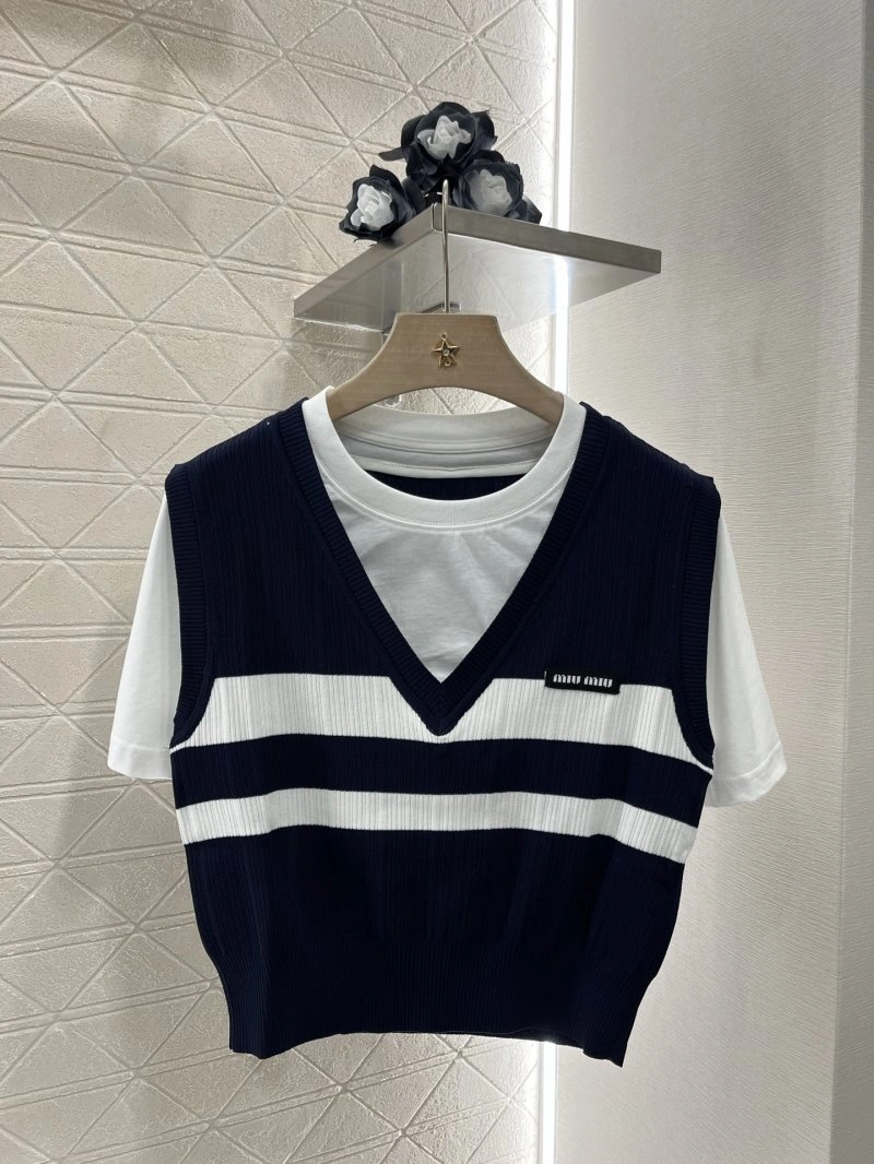 Cozy Miu Miu T-Shirts 154435