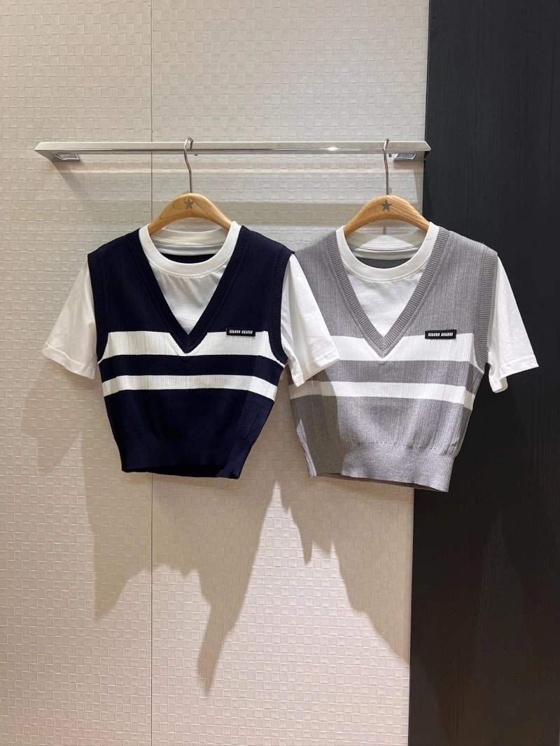 Efficient Miu Miu T-Shirts 154422
