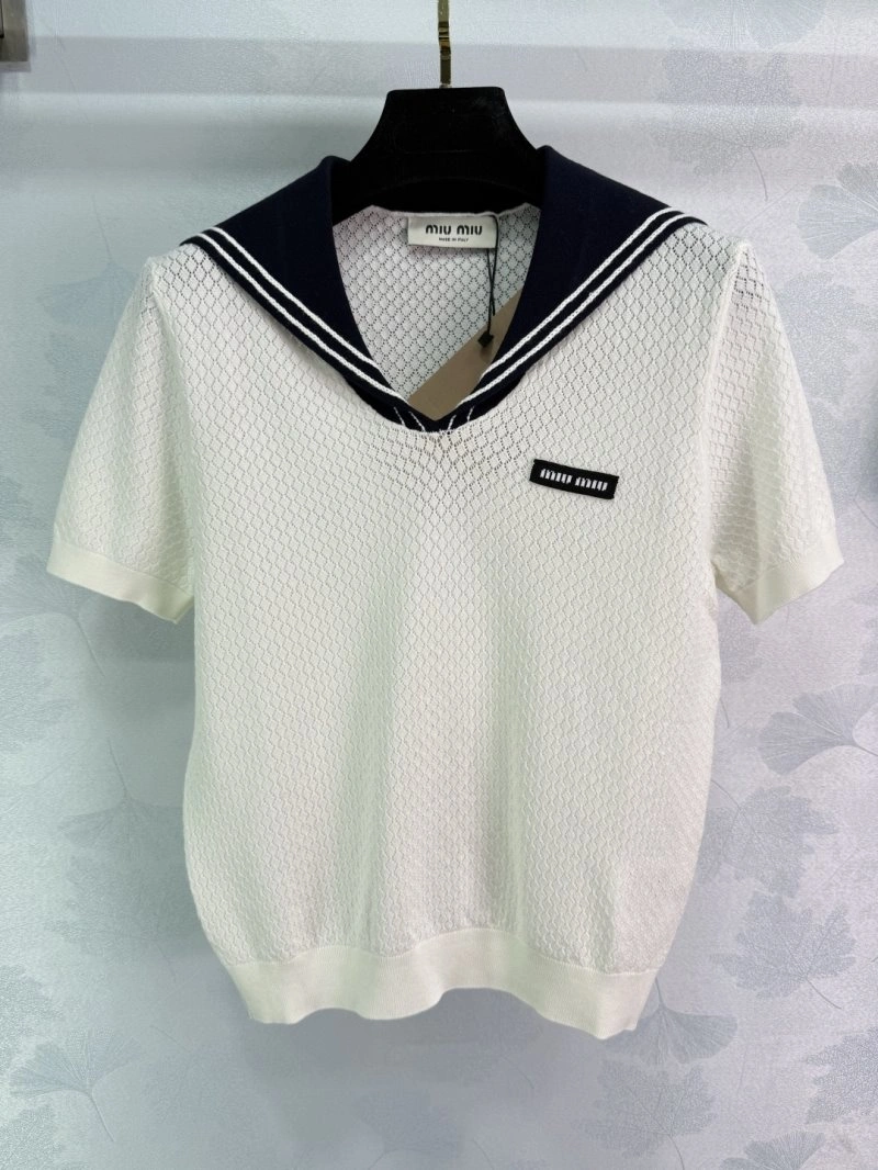 Miu Miu T-Shirts Cozy 154439