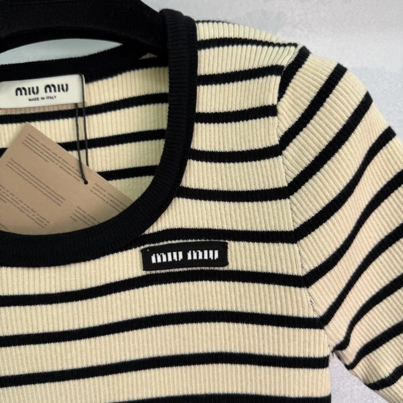 Miu Miu T-Shirts Stretchable 154385