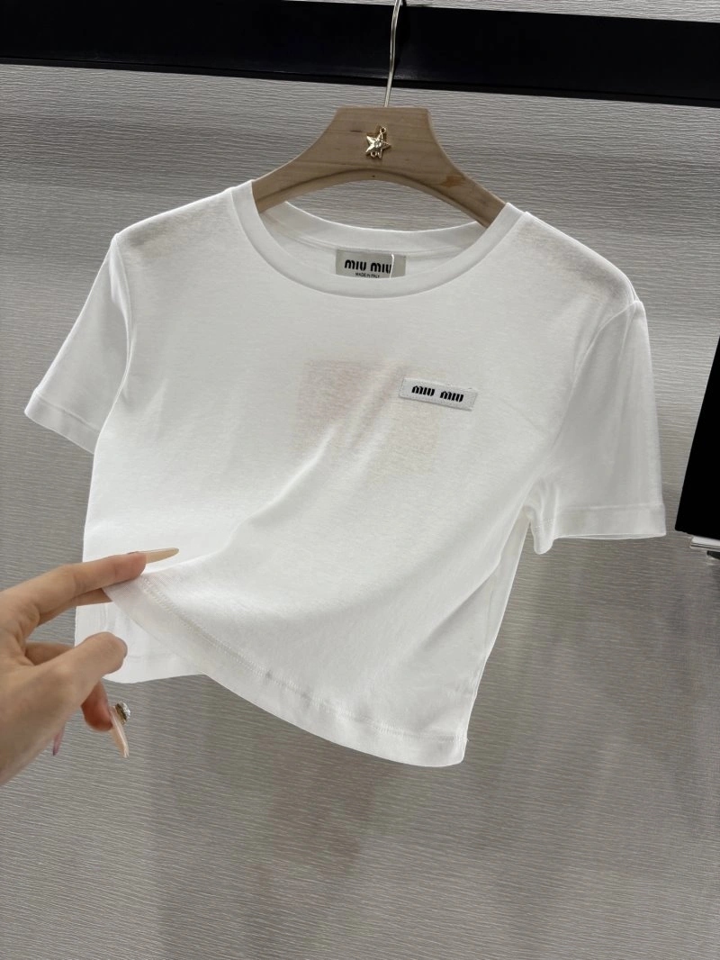 Miu Miu T-Shirts UrbanChic 154376