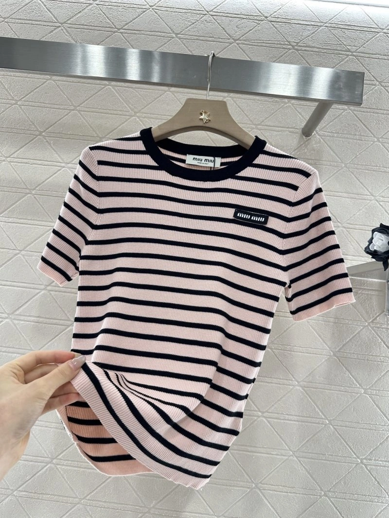 Miu Miu T-Shirts EasyMatch 154369