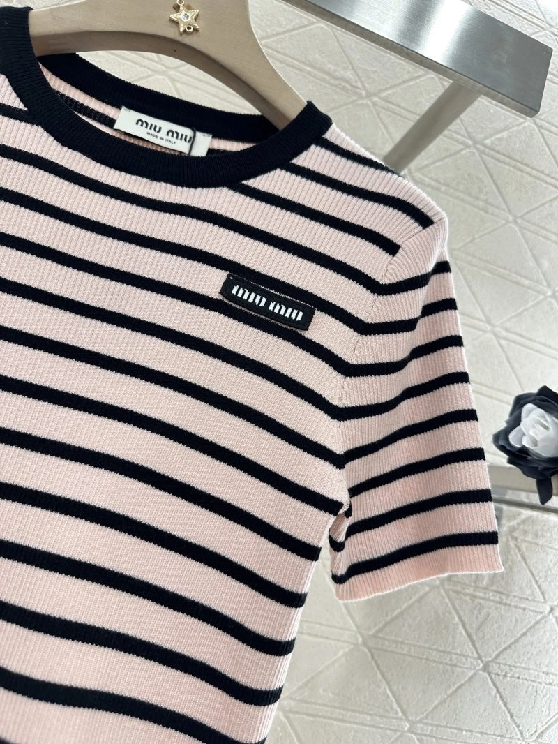 Miu Miu T-Shirts EasyMatch 154369