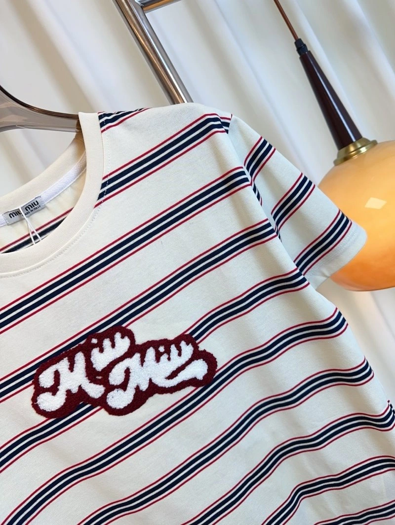 Elegant Miu Miu T-Shirts 154381