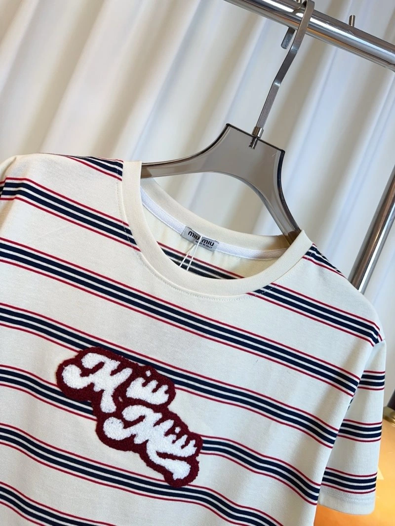 Elegant Miu Miu T-Shirts 154381