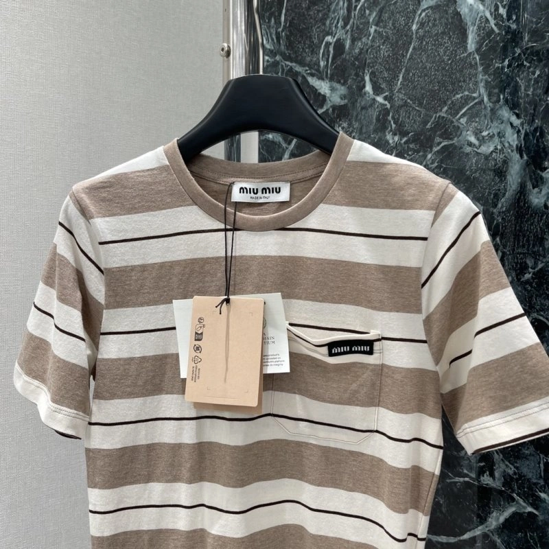 Miu Miu T-Shirts GoAnywhere 154382