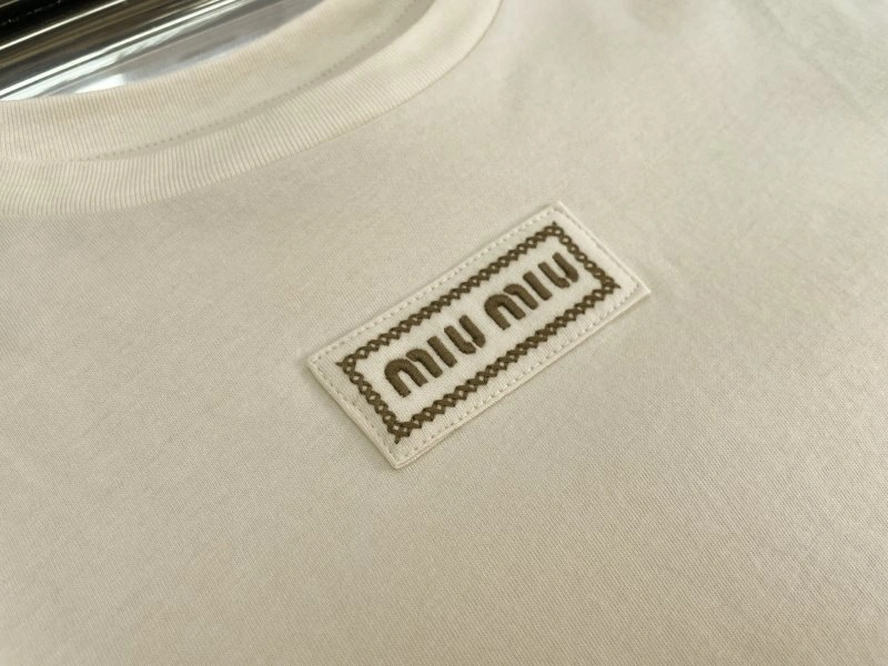 Seasonal Miu Miu T-Shirts 153004