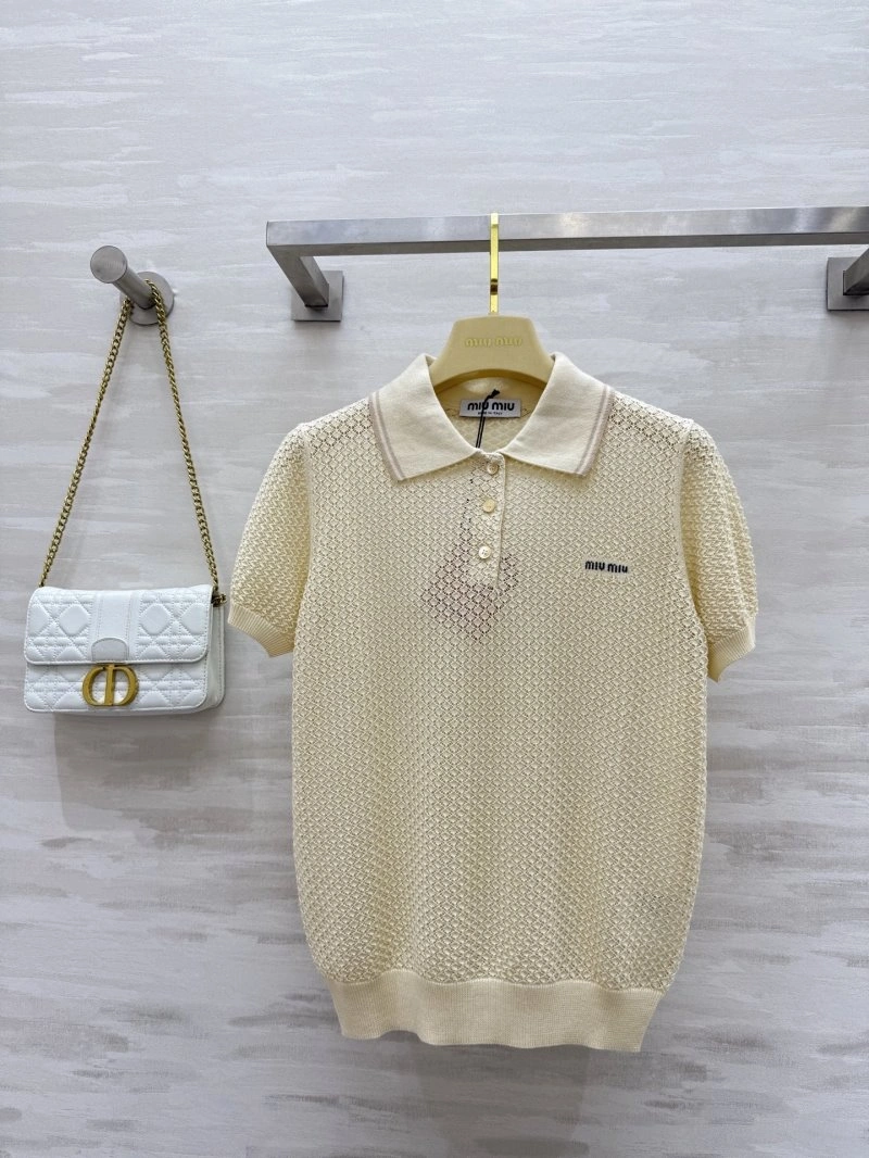 Miu Miu T-Shirts Modern 152990