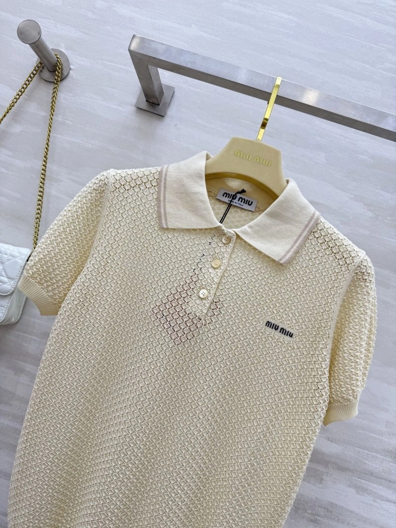 Miu Miu T-Shirts Modern 152990