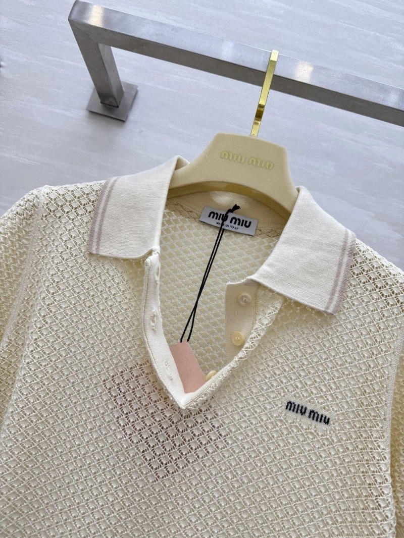 Miu Miu T-Shirts Modern 152990